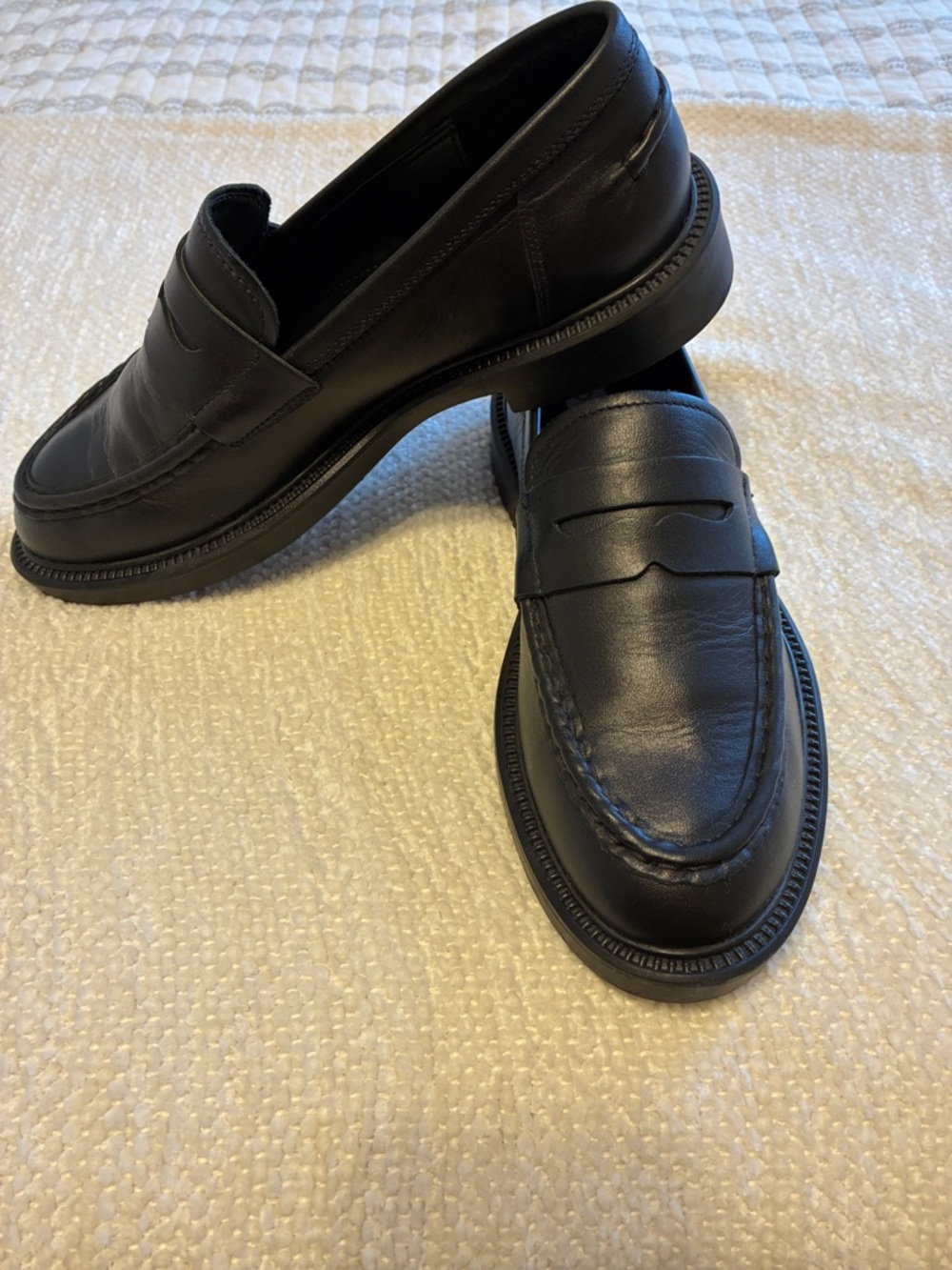 Blondo Black Leather Penny Loafers for Women